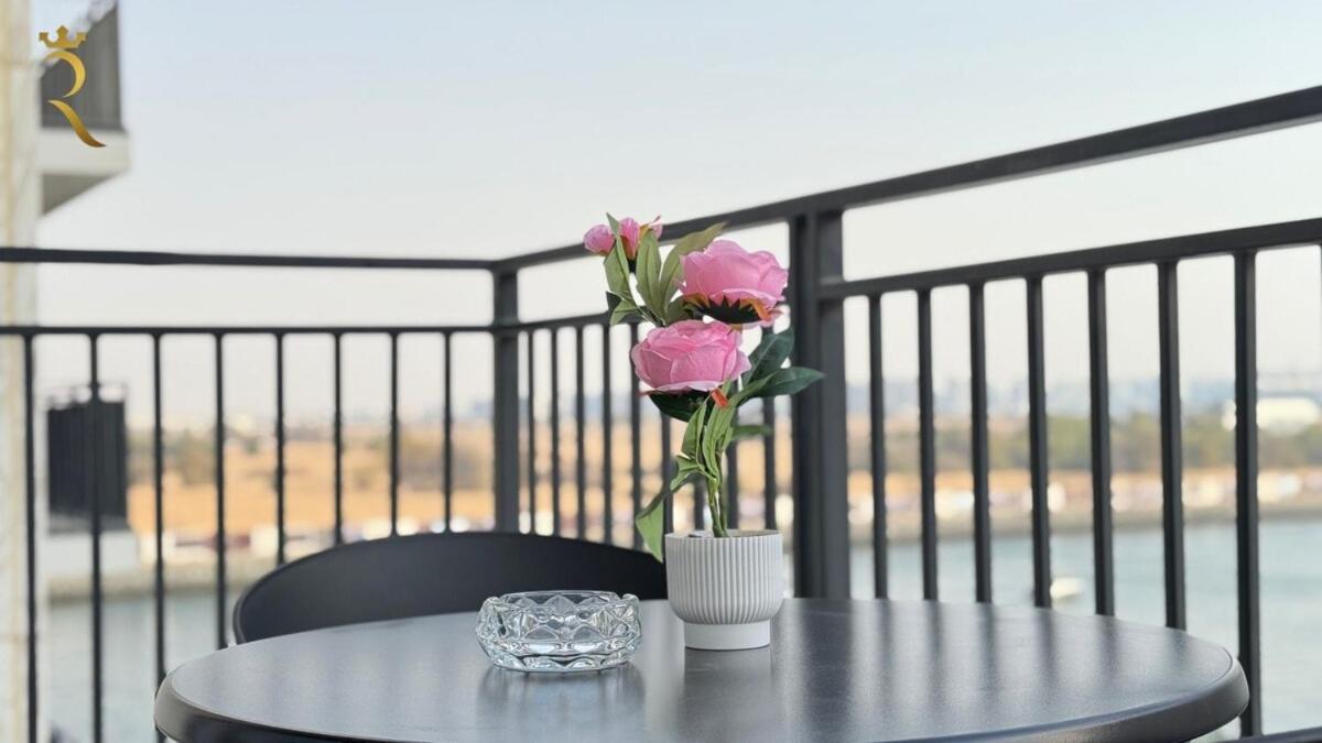Apartment Spacious 2br With Pool And Balcony Yas Island Abu Dhabi