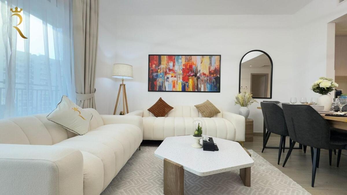 Spacious 2br With Pool And Balcony Yas Island Abu Dhabi