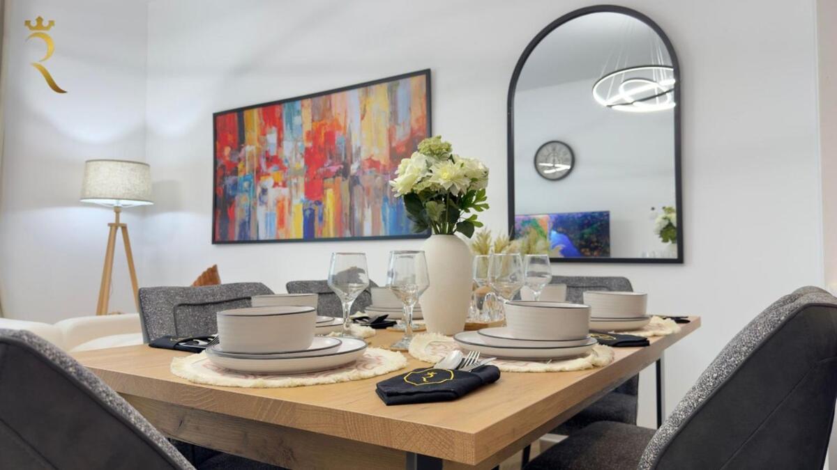 Spacious 2br With Pool And Balcony Yas Island