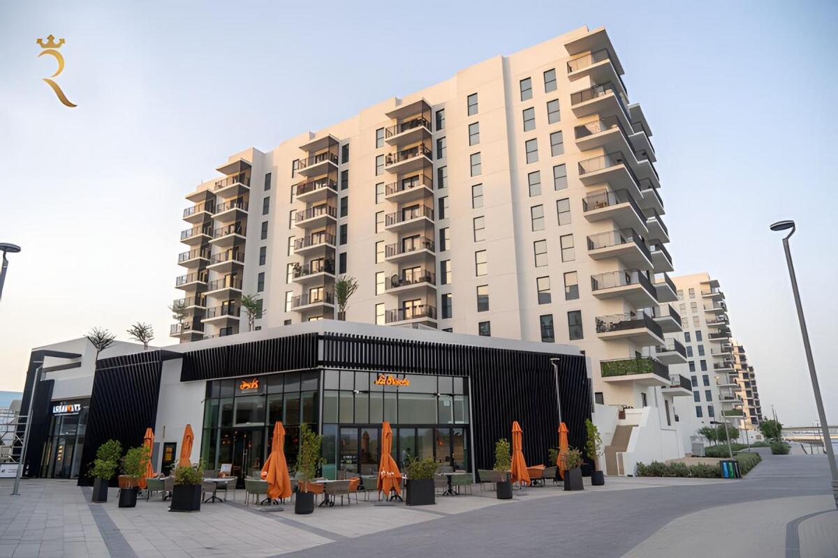 Apartment Spacious 2br With Pool And Balcony Yas Island
